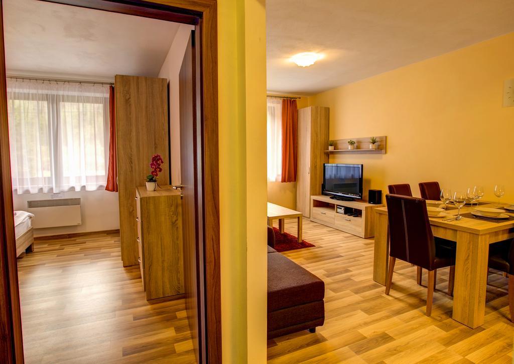 Apartmany Tri Studnicky ديمانوفْشكا دولِنا المظهر الخارجي الصورة